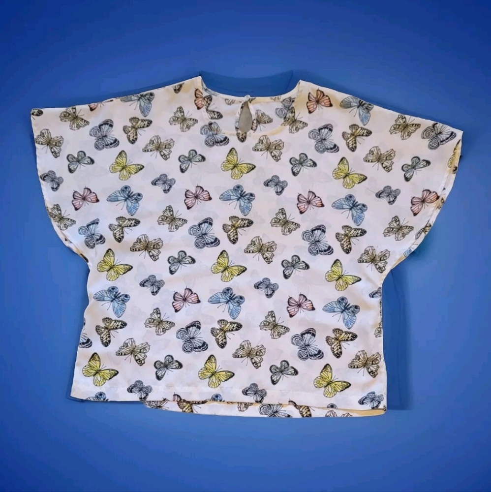 Butterfly Print Womens Blouse With Keyhole Back & Pearl Button Dressy Colorful